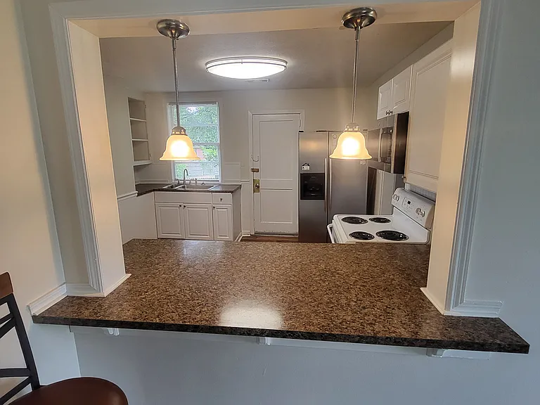 4015 Lakewood Dr — Photo 25