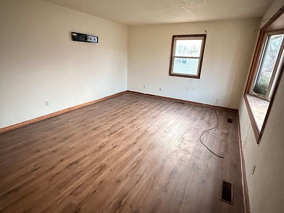 5th image of 815 Delmar Rd