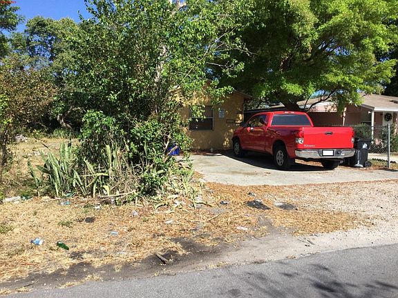 4th image of 1132 NW 4th Ave