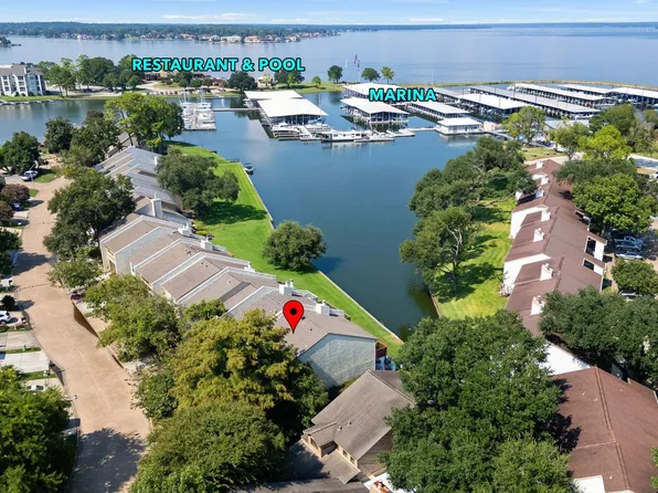 3902 Knollcrest Dr, Montgomery, TX 77356