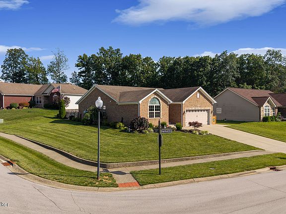 4th image of 11509 Creek Brook Dr