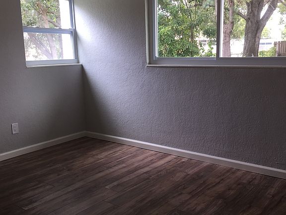 5th image of 8400 59th St N