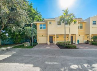 1940 Via Sofia, Boynton Beach, FL 33426