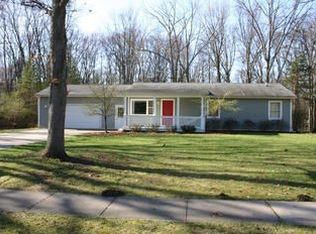 3811 Haskin Dr, Midland, MI 48640