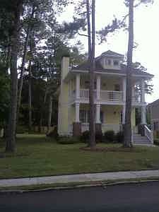 2nd image of 2775 Amelia Ave