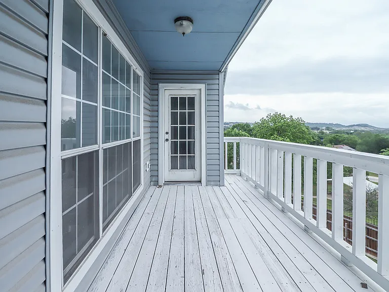 1810 Mesa Oaks Cir — Photo 24