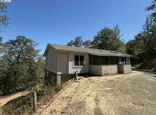 338 Topaz Ln, Roseburg, OR 97471