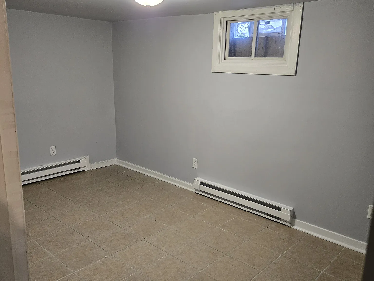 148 S Washington Ave — Photo 1