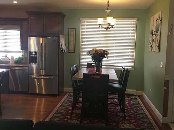 3rd image of 155B Waterbury Ave
