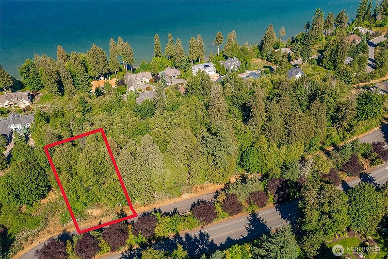 3rd image of 5522 Puffin Place