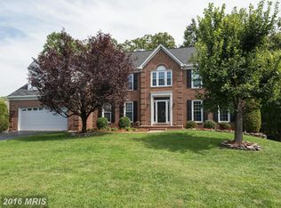 8603 Oak Brook Ln, Fairfax Station, VA 22039