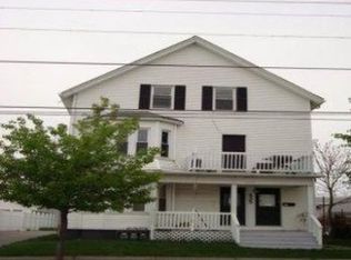 435 Walcott St #2ND, Pawtucket, RI 02861