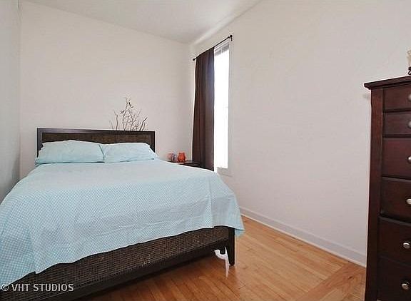 4th image of 5039 W Eddy St #1