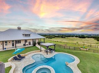 517 Metzger Rd, Fredericksburg, TX 78624