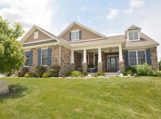 6094 Roxburgh Pl, Noblesville, IN 46062
