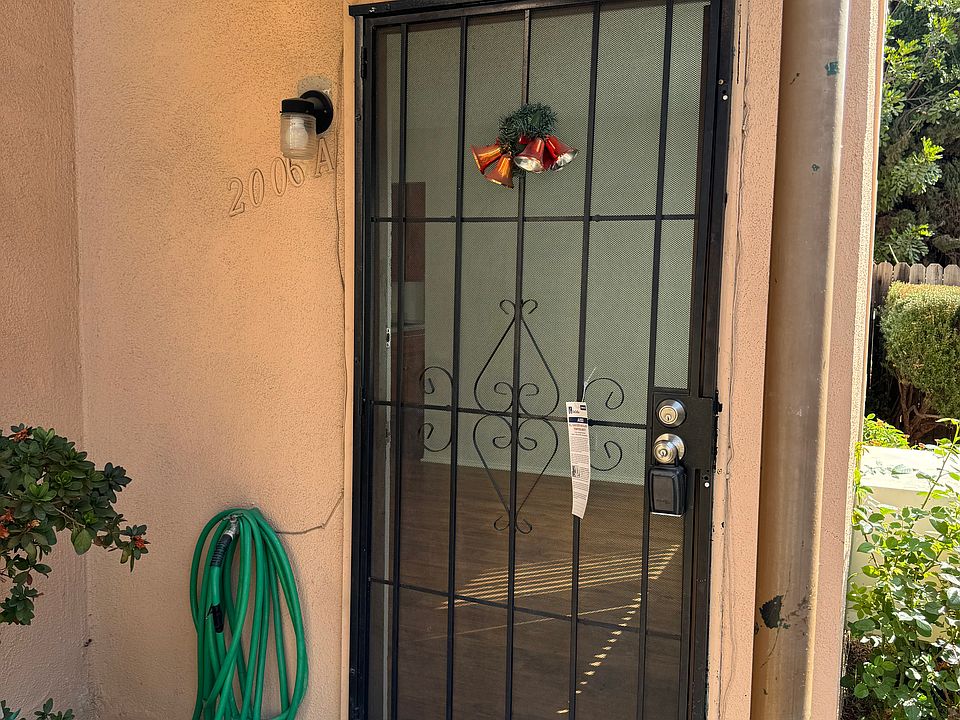1st image of 2000 Buena Vista St APT A
