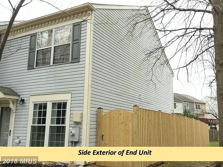 9614 Hingston Downs — Photo 24