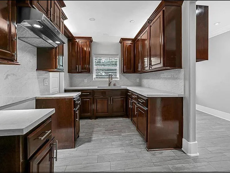 12430 Pecan Ct — Photo 4