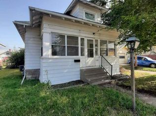 1123 18 1/2 Ave, Rock Island, IL 61201