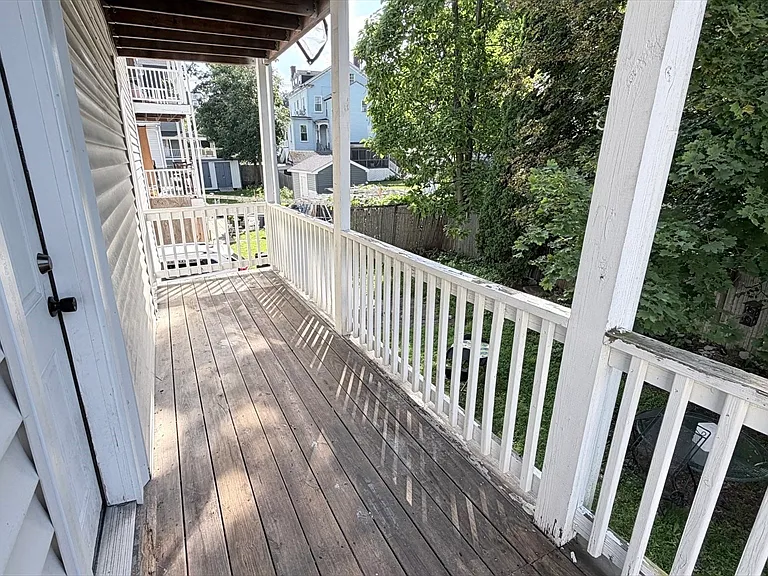 20-22 Edgemere Rd #22 — Photo 15