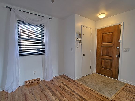 5th image of 5711 Crawford Dr