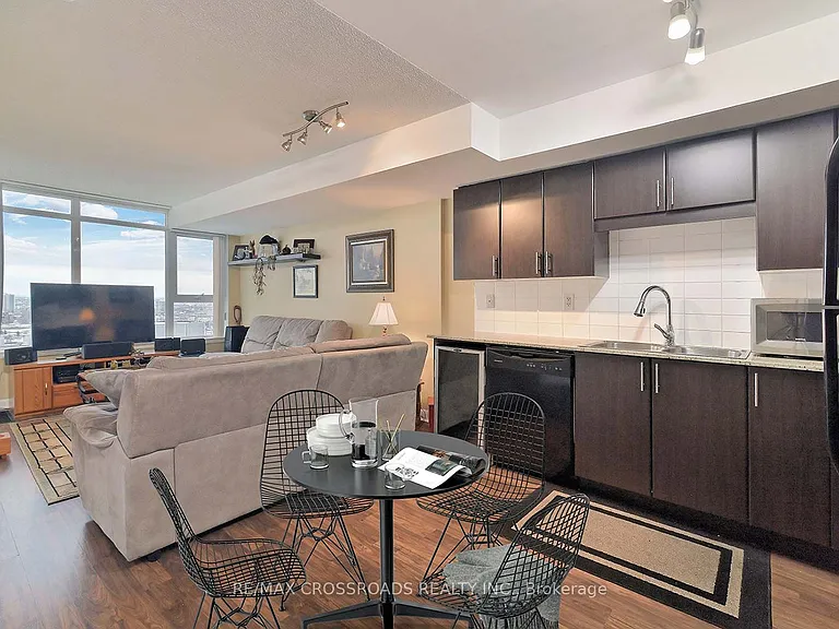 190 Borough Dr #2011 — Photo 15