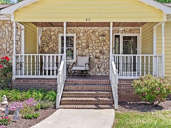 4th image of 412 Scotland Dr