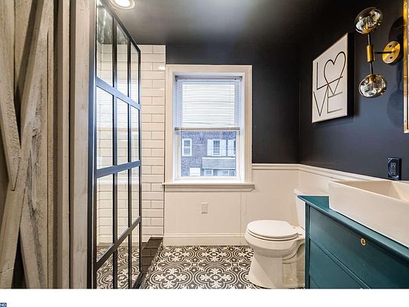 5th image of 2301 E Cabot St