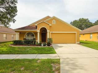 1424 Lake Shore Ranch Dr, Seffner, FL 33584