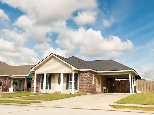 313 Daralyn Dr, Houma, LA 70363