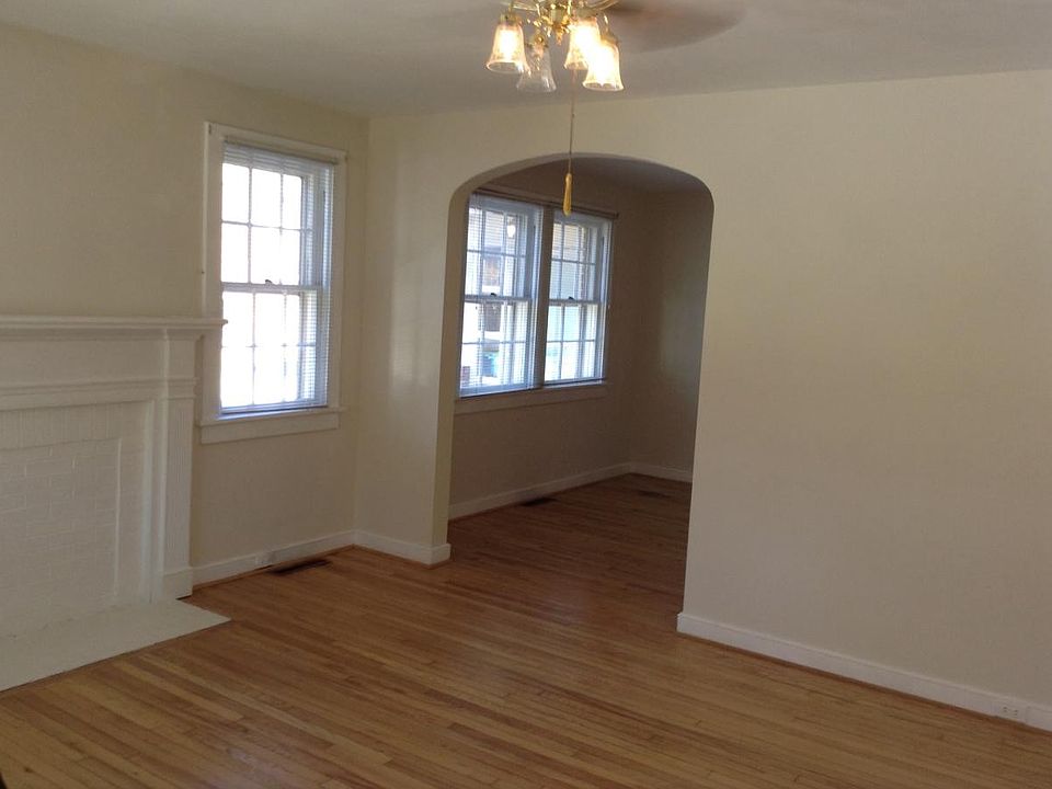 1st image of 604 Heilig Ave
