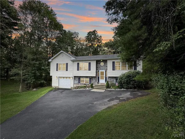 228 Wilbur Bloom Blvd, East Stroudsburg, PA 18302