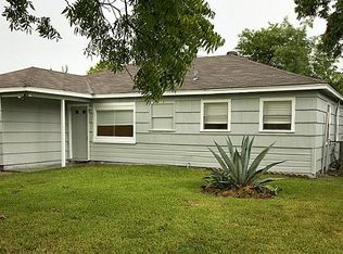 6614 Underhill St, Houston, TX 77092