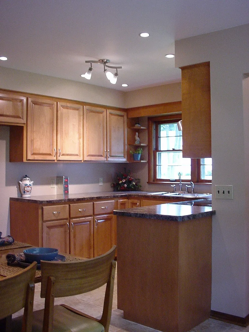 9150 King Graves Rd NE photo 1
