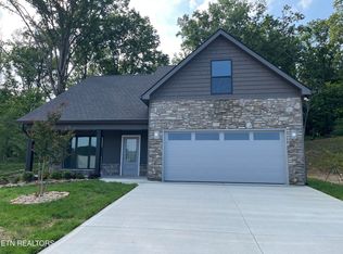 2431 Lena George Ln, Knoxville, TN 37931