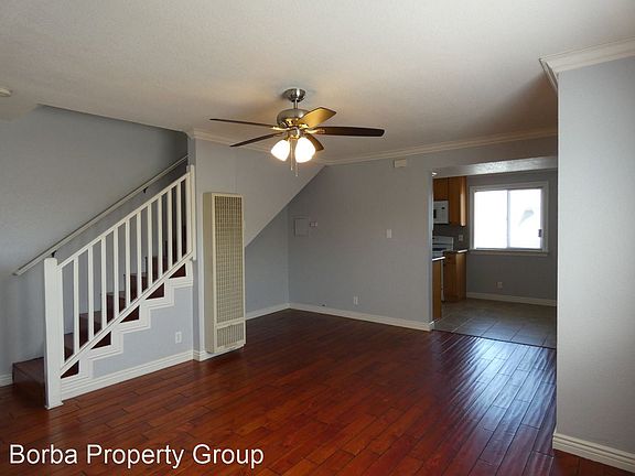 4th image of 4231 E 10th St #1