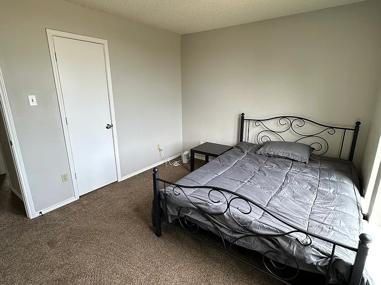 12714 Hilltop Dr — Photo 7