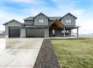 12828 Clark Fork Rd, Pasco, WA 99301