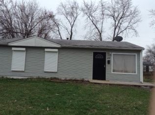 420 Concord Dr, Chicago Heights, IL 60411