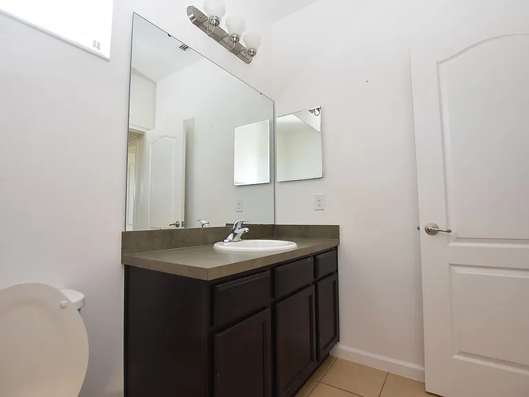 2279 Sabastian St — Photo 31