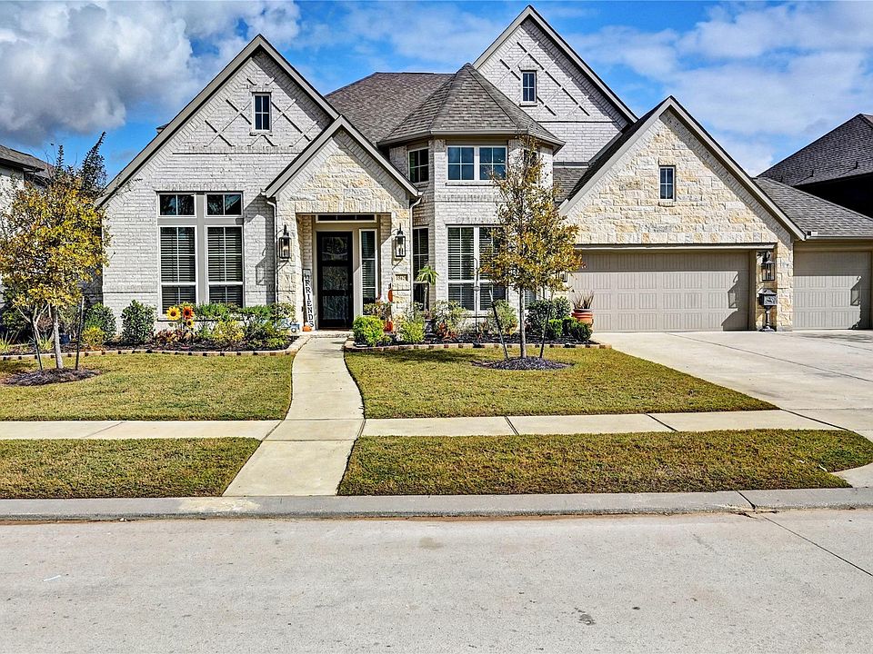 1st image of 15629 Early Bird Ln