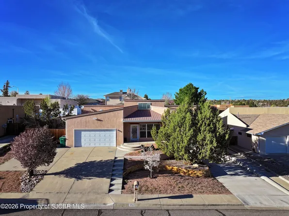 5002 Evergreen Dr, Farmington, NM 87402