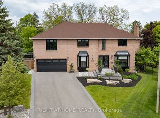 151 Calvin Chambers Rd, Vaughan, ON L4J1E8