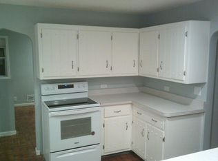 8160 Spring Lake Rd, Mounds View, MN 55112