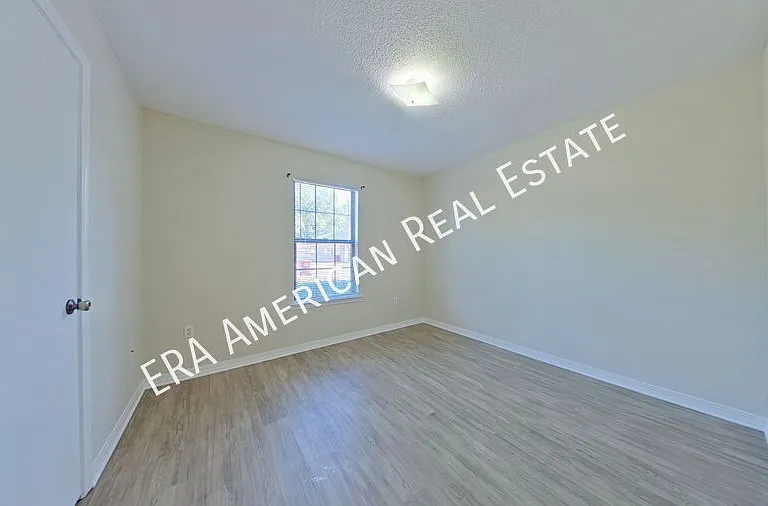 122 Patton St — Photo 11