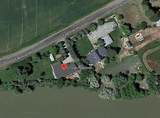 513 E River Rd, Firth, ID 83236
