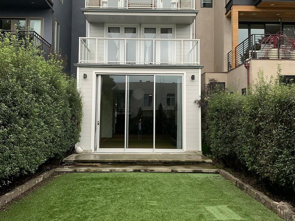 1st image of 2754 Greenwich St