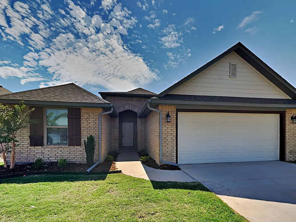 10520 NW 41st St