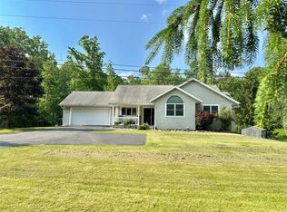 1819 E Campville Rd, Endicott, NY 13760