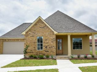 110 Keelingwood Ln, Lafayette, LA 70507